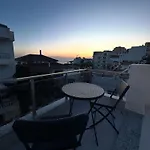 Aiden Hotel *