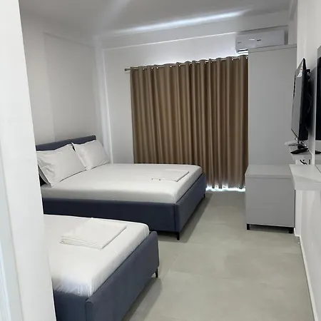 Aiden Hotel *