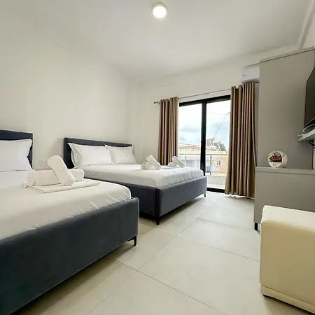Aiden Hotel *